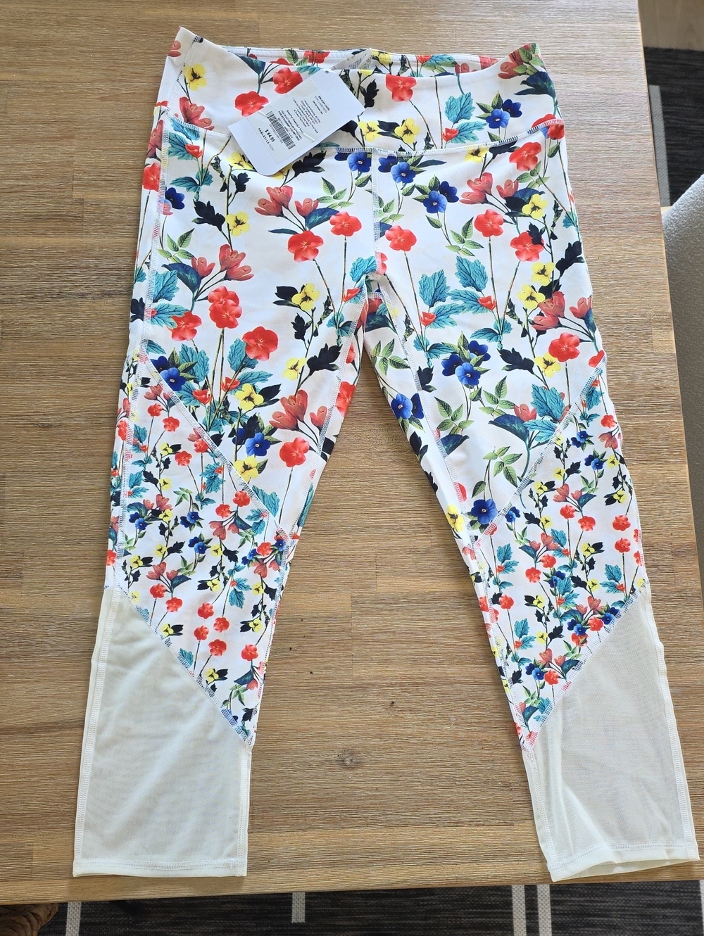 Fabletics White Floral High-Waist Leggings with Mesh Ankles